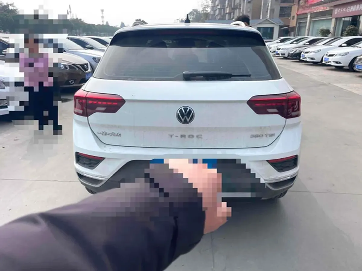 2022 Volkswagen T-Roc 1.4T 150HP L4 7DCT,autocango,china used car exporter,china ev exporter,chinese used car exporter,chinese used ev exporter