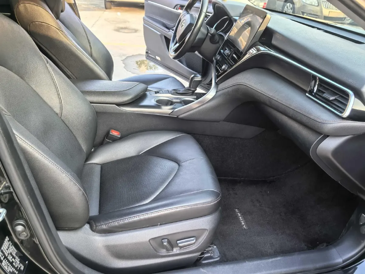 2021 Toyota Camry 2.0L 178HP L4 CVT,autocango,china used car exporter,china ev exporter,chinese used car exporter,chinese used ev exporter