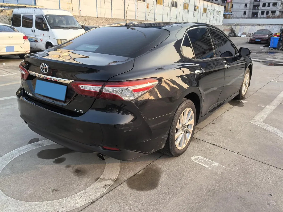 2021 Toyota Camry 2.0L 178HP L4 CVT,autocango,china used car exporter,china ev exporter,chinese used car exporter,chinese used ev exporter