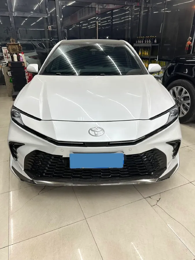 2024 Toyota Camry 2.5L 185HP L4 E-CVT Hybrid,autocango,china used car exporter,china ev exporter,chinese used car exporter,chinese used ev exporter