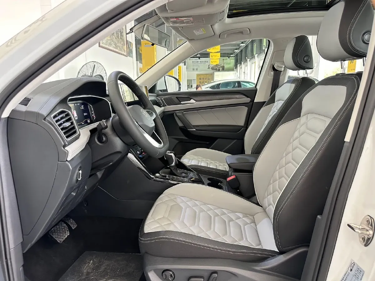 2026 Volkswagen Tayron 1.5T 160HP L4 7DCT,autocango,china used car exporter,china ev exporter,chinese used car exporter,chinese used ev exporter