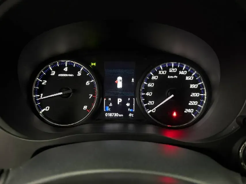 2021 Mitsubishi Outlander 2.0L 166HP L4 CVT,autocango,china used car exporter,china ev exporter,chinese used car exporter,chinese used ev exporter