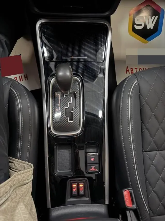 2021 Mitsubishi Outlander 2.0L 166HP L4 CVT,autocango,china used car exporter,china ev exporter,chinese used car exporter,chinese used ev exporter