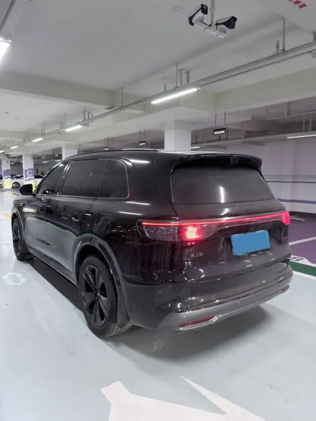 2025 AITO AITO M8 BEV,autocango,china used car exporter,china ev exporter,chinese used car exporter,chinese used ev exporter