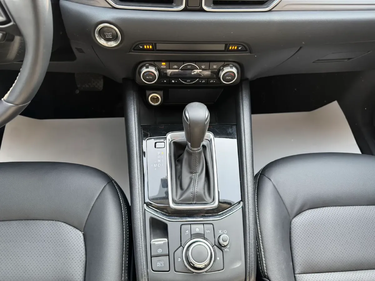 2022 Hyundai Tucson 2.0L 150HP L4 6AT Hybrid,autocango,china used car exporter,china ev exporter,chinese used car exporter,chinese used ev exporter