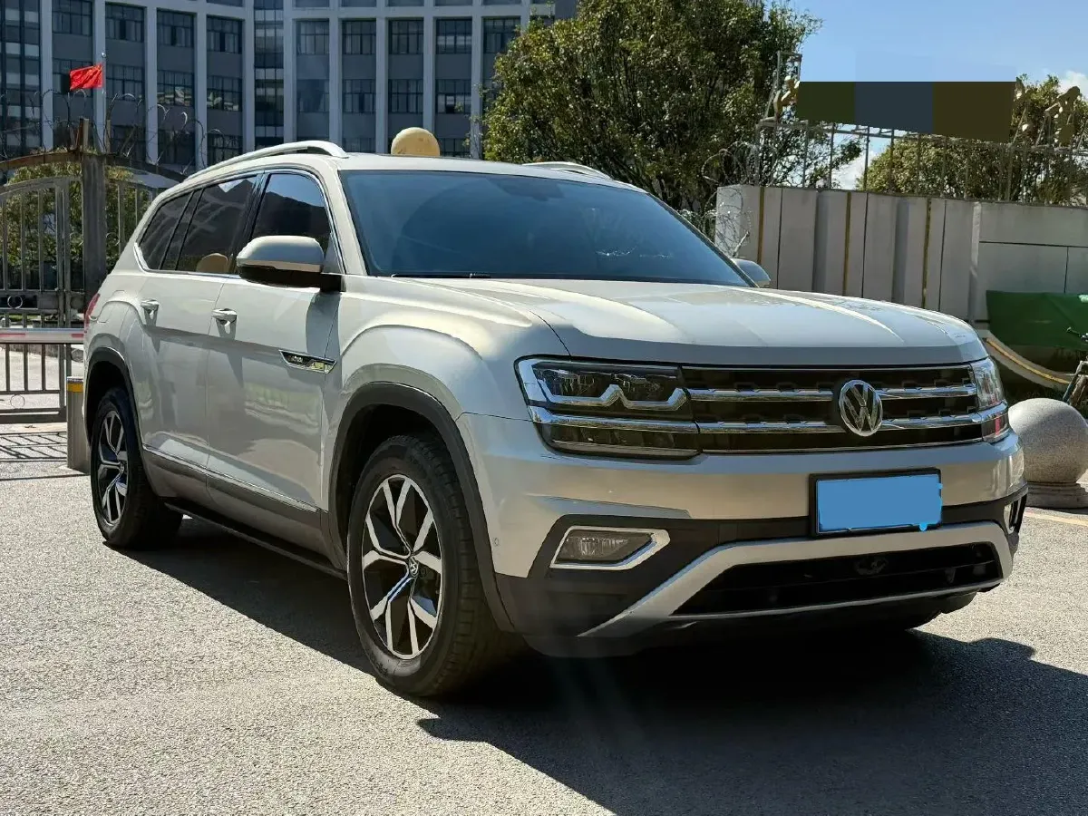 2019 Volkswagen Teramont 2.0T 220HP L4 7DCT,autocango,china used car exporter,china ev exporter,chinese used car exporter,chinese used ev exporter