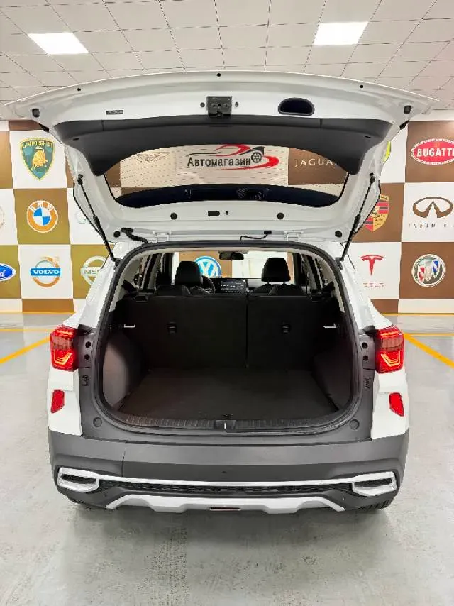 2020 Kia KX3 1.5L 115HP L4 CVT,autocango,china used car exporter,china ev exporter,chinese used car exporter,chinese used ev exporter