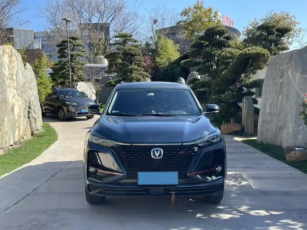 2021 ChangAn CS75 Plus 1.5T 178HP L4 6AT,autocango,china used car exporter,china ev exporter,chinese used car exporter,chinese used ev exporter