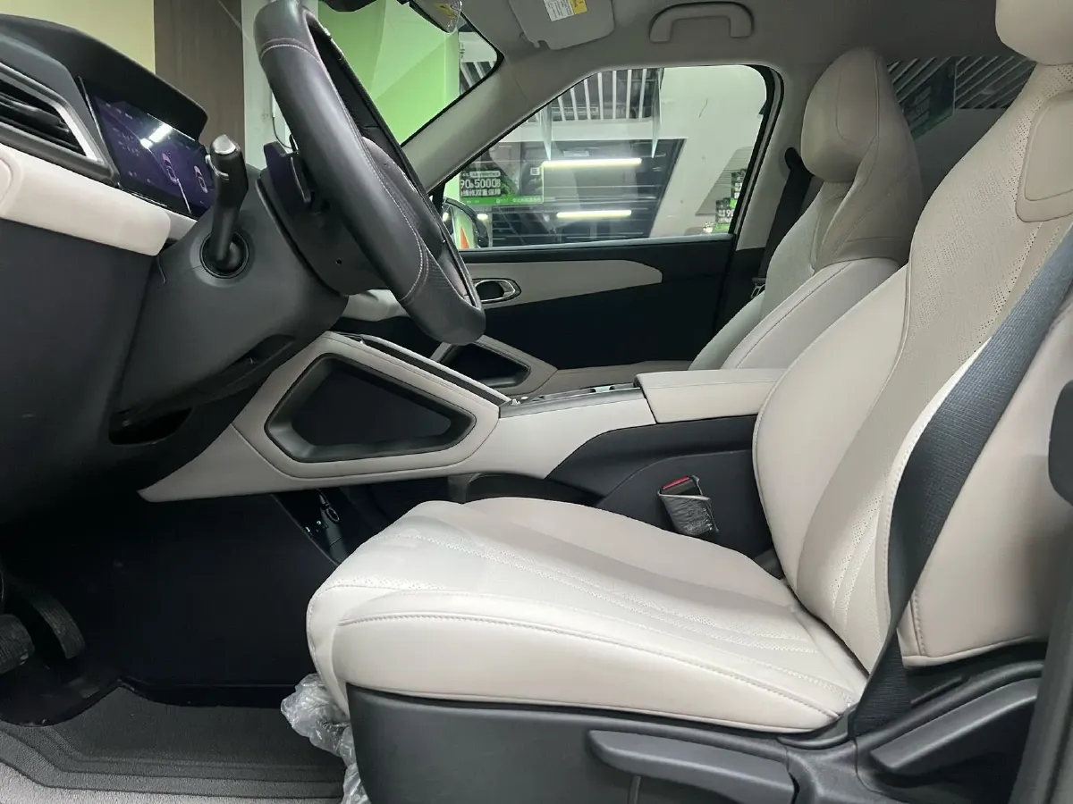 2024 BYD YuanUP BEV 45.12KWH,autocango,china used car exporter,china ev exporter,chinese used car exporter,chinese used ev exporter