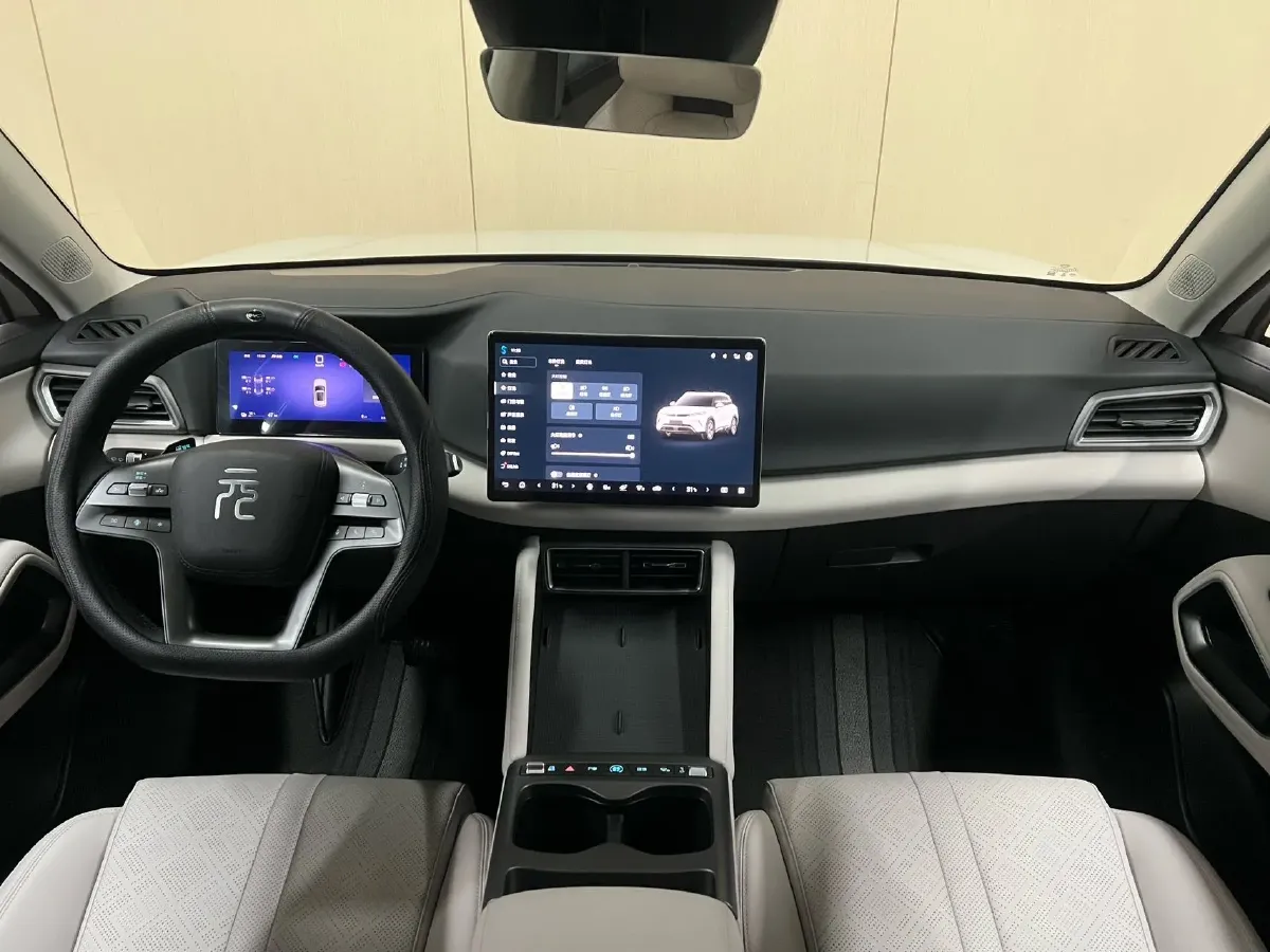 2024 BYD YuanUP BEV 45.12KWH,autocango,china used car exporter,china ev exporter,chinese used car exporter,chinese used ev exporter