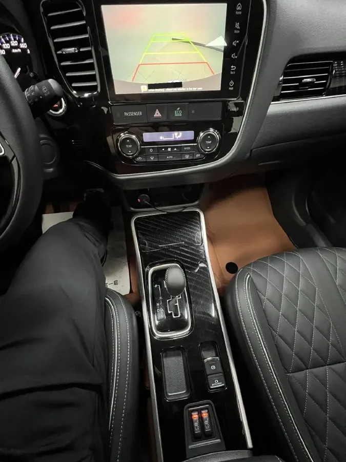 2021 Mitsubishi Outlander 2.0L 166HP L4 CVT,autocango,china used car exporter,china ev exporter,chinese used car exporter,chinese used ev exporter