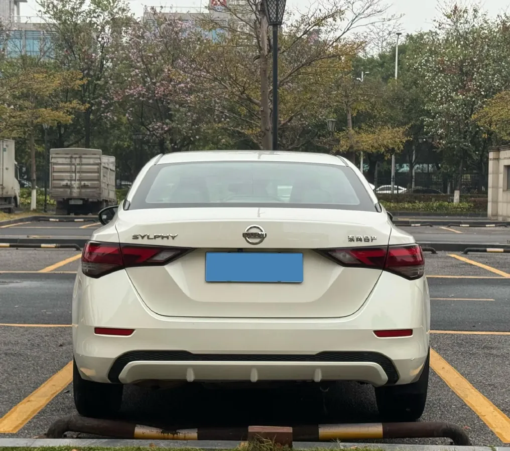 2022 Nissan Sylphy 1.6L 135HP L4 CVT,autocango,china used car exporter,china ev exporter,chinese used car exporter,chinese used ev exporter