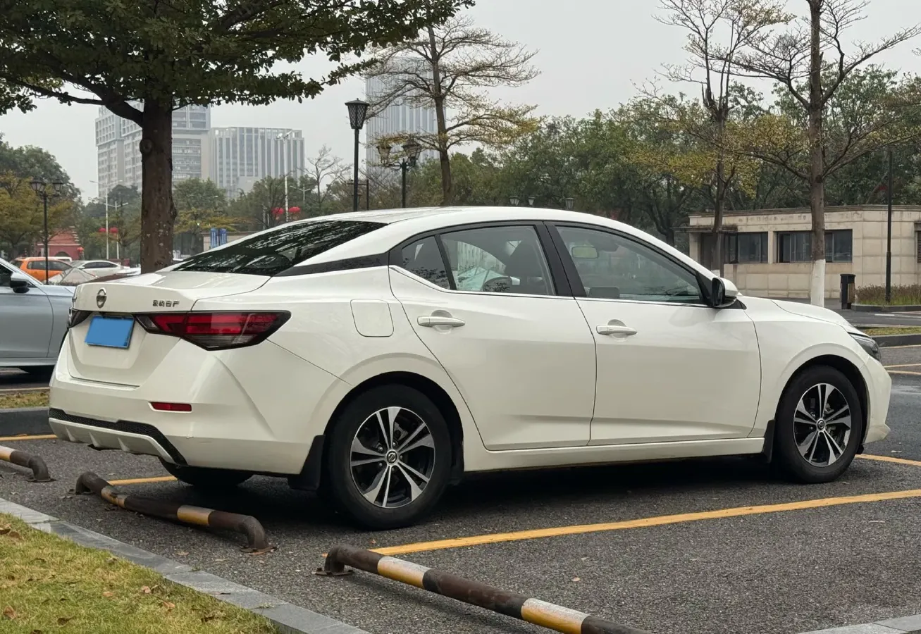 2022 Nissan Sylphy 1.6L 135HP L4 CVT,autocango,china used car exporter,china ev exporter,chinese used car exporter,chinese used ev exporter