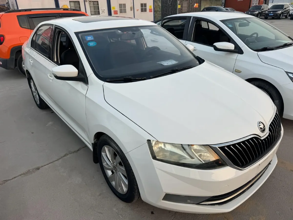 2018 Skoda Rapid 1.6L 110HP L4 6AT,autocango,china used car exporter,china ev exporter,chinese used car exporter,chinese used ev exporter