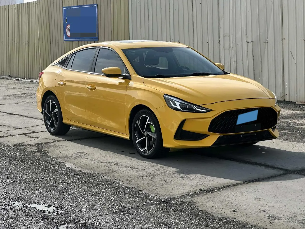 2021 MG 5 1.5T 173HP L4 7DCT,autocango,china used car exporter,china ev exporter,chinese used car exporter,chinese used ev exporter
