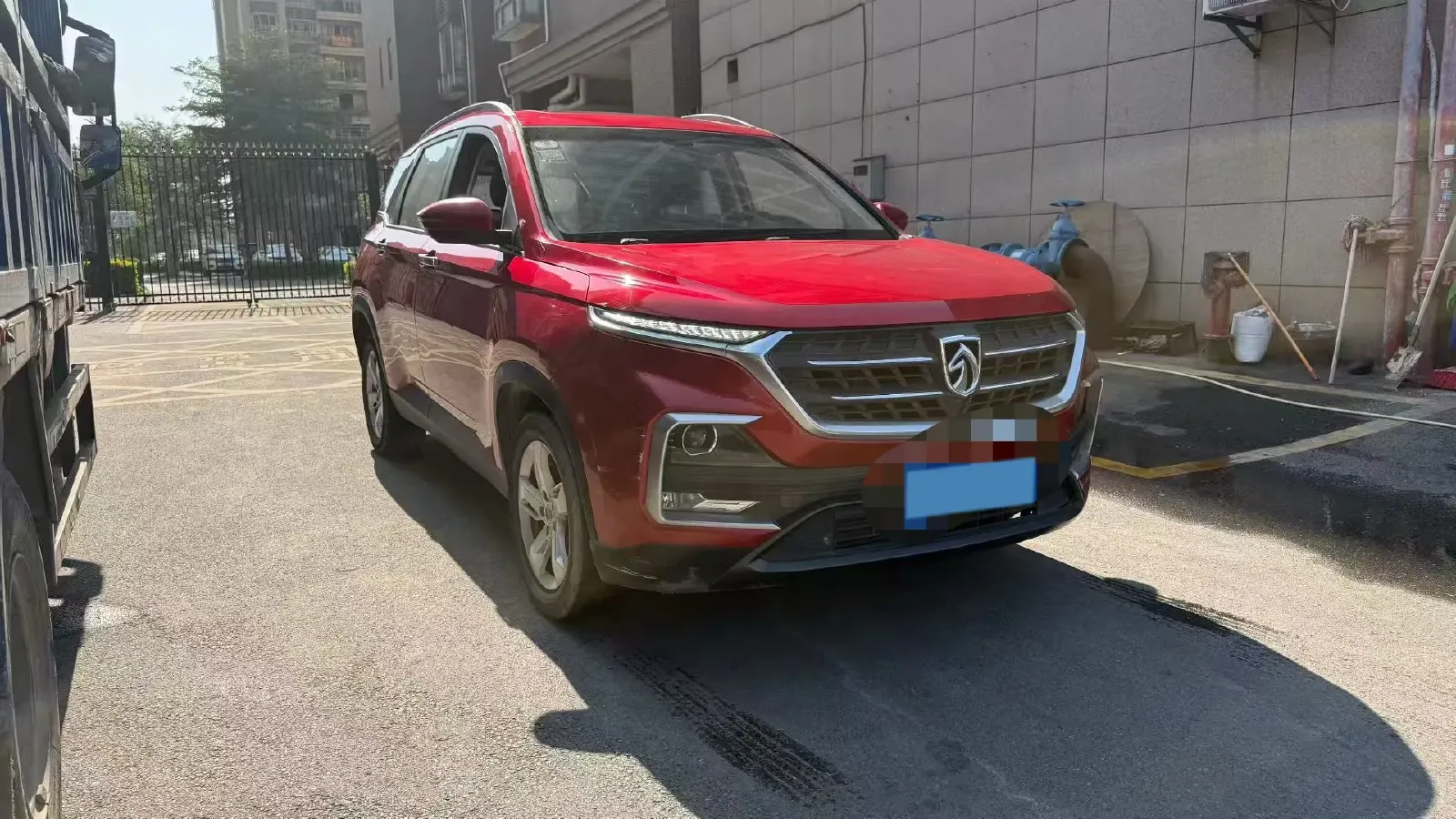 2018 BaoJun 530 1.5T 150HP L4 6MT,autocango,china used car exporter,china ev exporter,chinese used car exporter,chinese used ev exporter