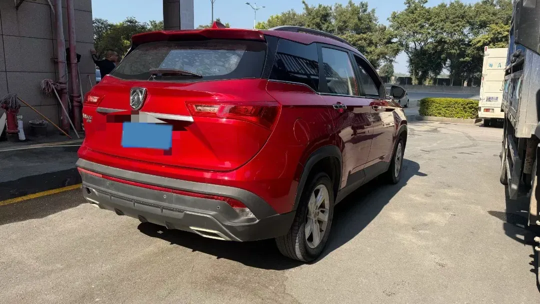 2018 BaoJun 530 1.5T 150HP L4 6MT,autocango,china used car exporter,china ev exporter,chinese used car exporter,chinese used ev exporter