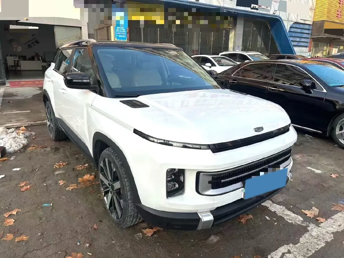 2023 Geely ICON 1.5T 181HP L4 7DCT,autocango,china used car exporter,china ev exporter,chinese used car exporter,chinese used ev exporter