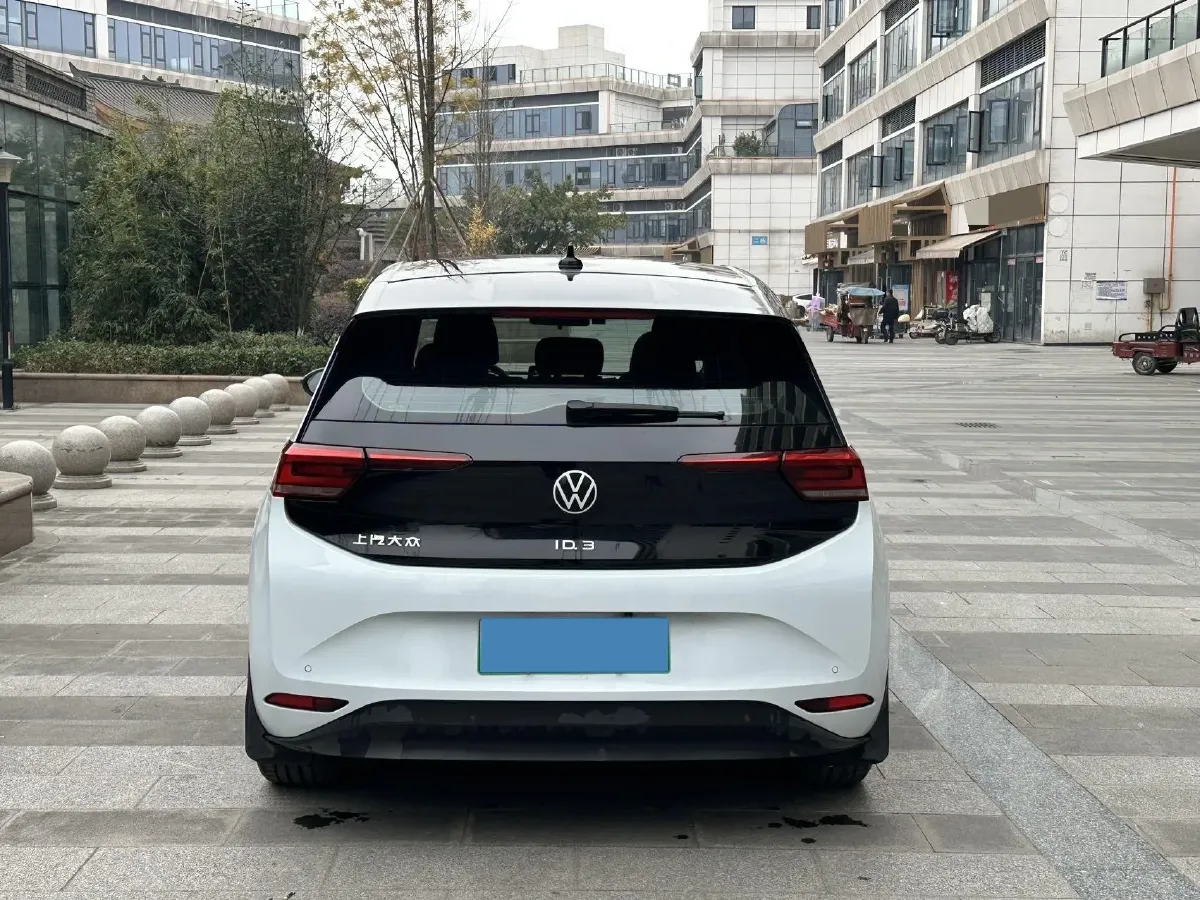 2023 Volkswagen ID.3 BEV 52.8KWH,autocango,china used car exporter,china ev exporter,chinese used car exporter,chinese used ev exporter
