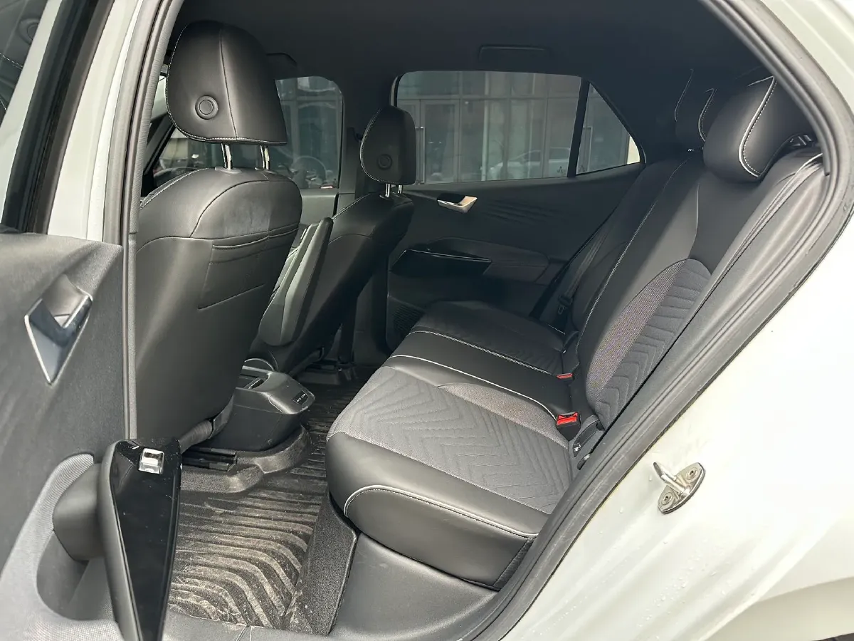 2023 Volkswagen ID.3 BEV 52.8KWH,autocango,china used car exporter,china ev exporter,chinese used car exporter,chinese used ev exporter