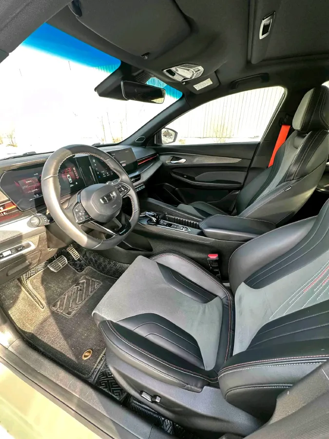 2022 Geely Binray 1.5T 181HP L4 7DCT,autocango,china used car exporter,china ev exporter,chinese used car exporter,chinese used ev exporter