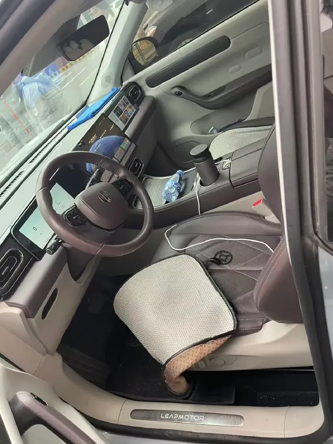 2024 Leapmotor C11 BEV 78.5KWH,autocango,china used car exporter,china ev exporter,chinese used car exporter,chinese used ev exporter