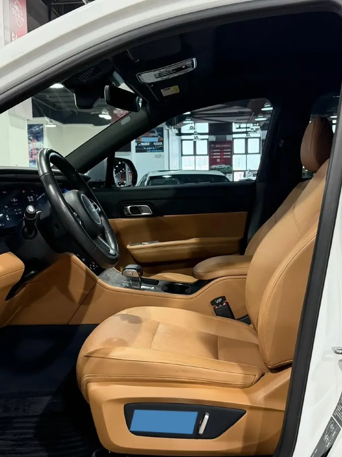 2021 Li ONE Range Extended 131HP REEV 40.5KWH,autocango,china used car exporter,china ev exporter,chinese used car exporter,chinese used ev exporter