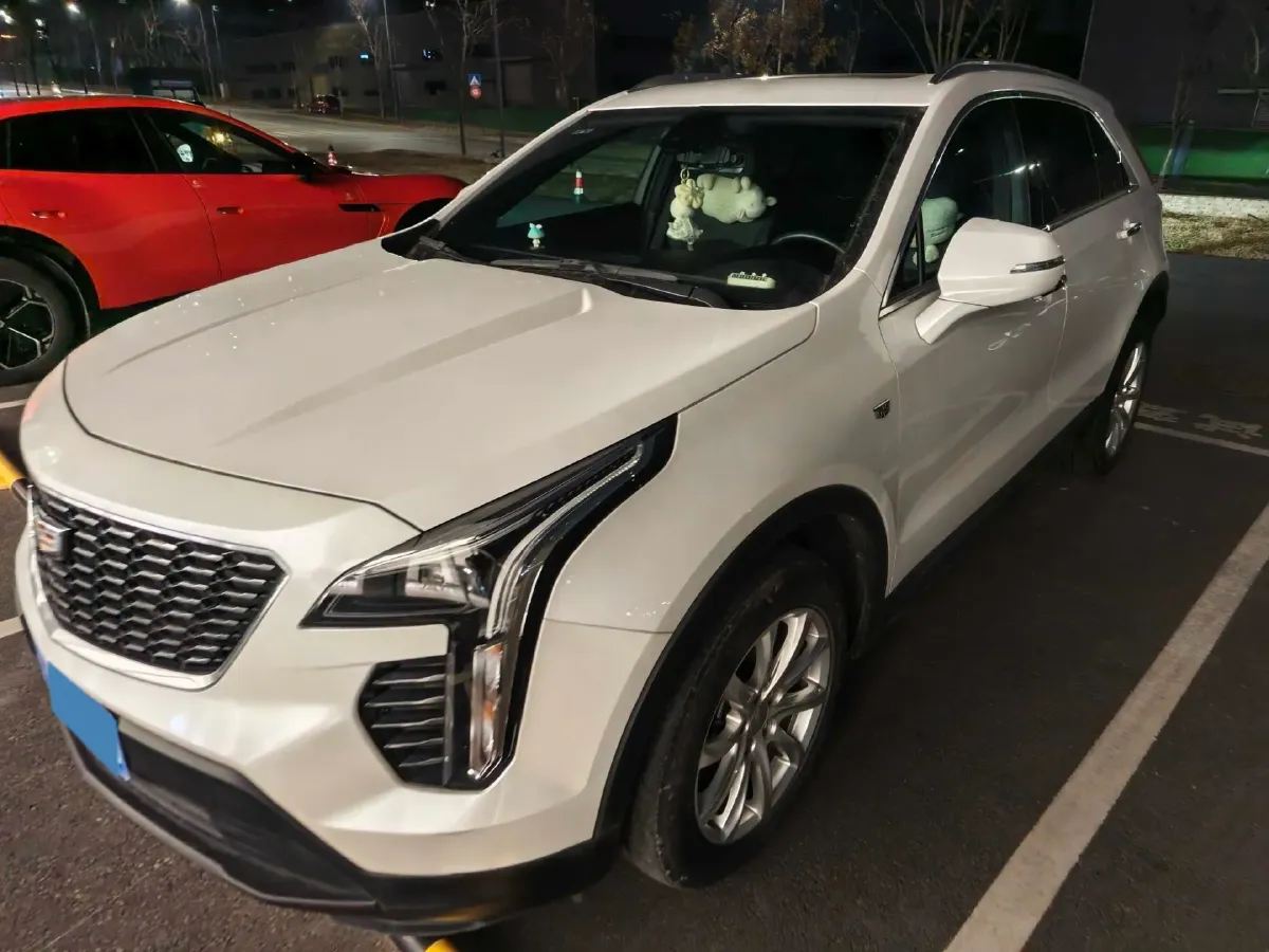2020 Cadillac XT4 2.0T 237HP L4 9AT,autocango,china used car exporter,china ev exporter,chinese used car exporter,chinese used ev exporter