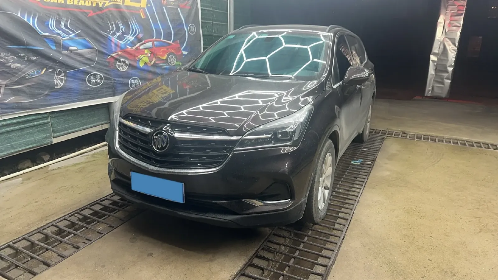 2020 Buick EnvisionPlus 1.5T 169HP L4 7DCT,autocango,china used car exporter,china ev exporter,chinese used car exporter,chinese used ev exporter