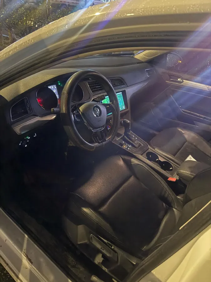 2018 Volkswagen Lamando 1.4T 131HP L4 7DCT,autocango,china used car exporter,china ev exporter,chinese used car exporter,chinese used ev exporter