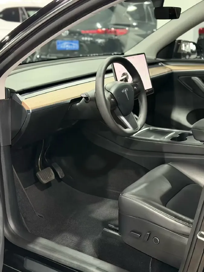 2021 Tesla Model Y BEV 76.8KWH,autocango,china used car exporter,china ev exporter,chinese used car exporter,chinese used ev exporter