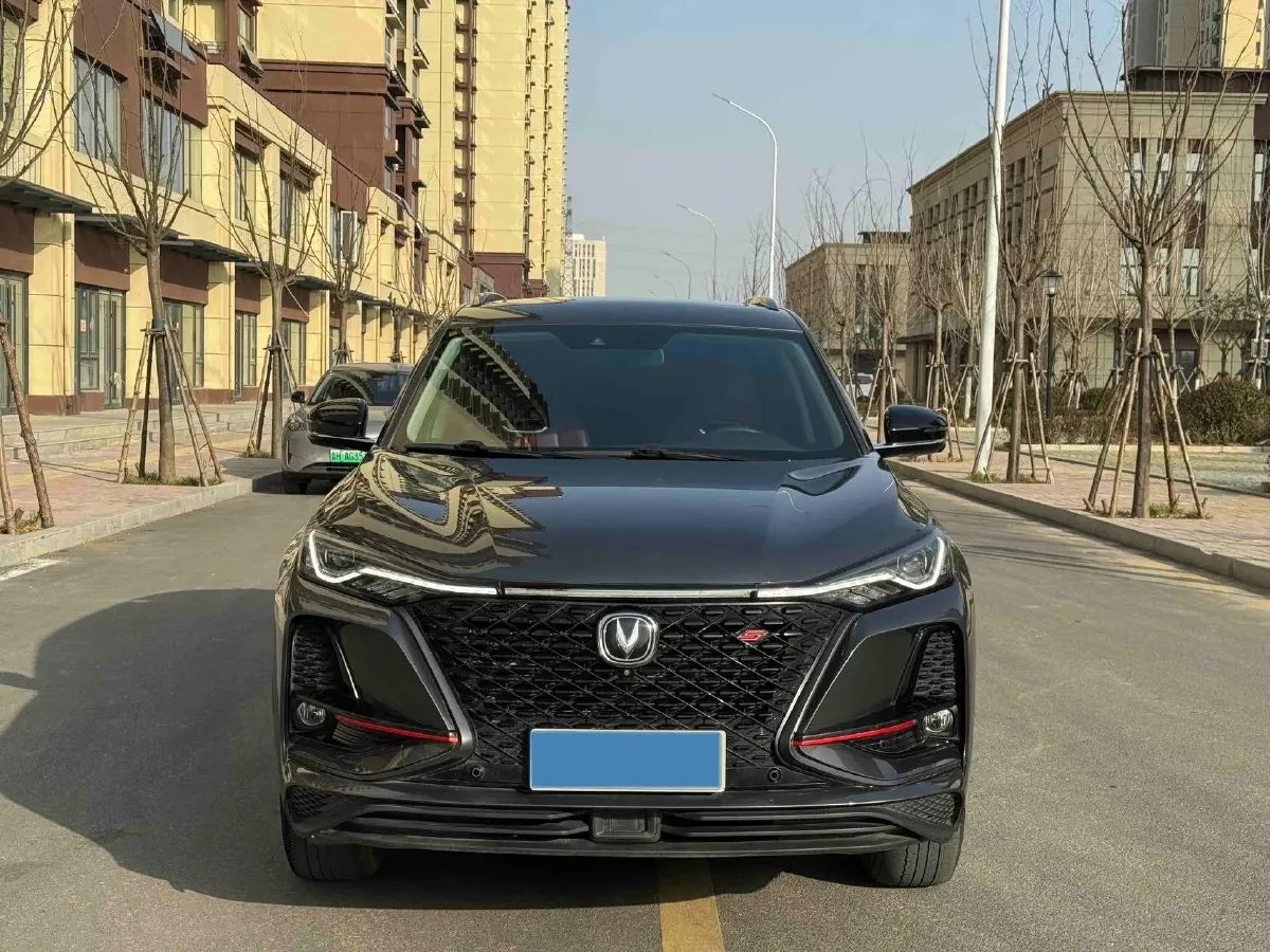2021 ChangAn CS75 Plus 2.0T 233HP L4 8AT,autocango,china used car exporter,china ev exporter,chinese used car exporter,chinese used ev exporter