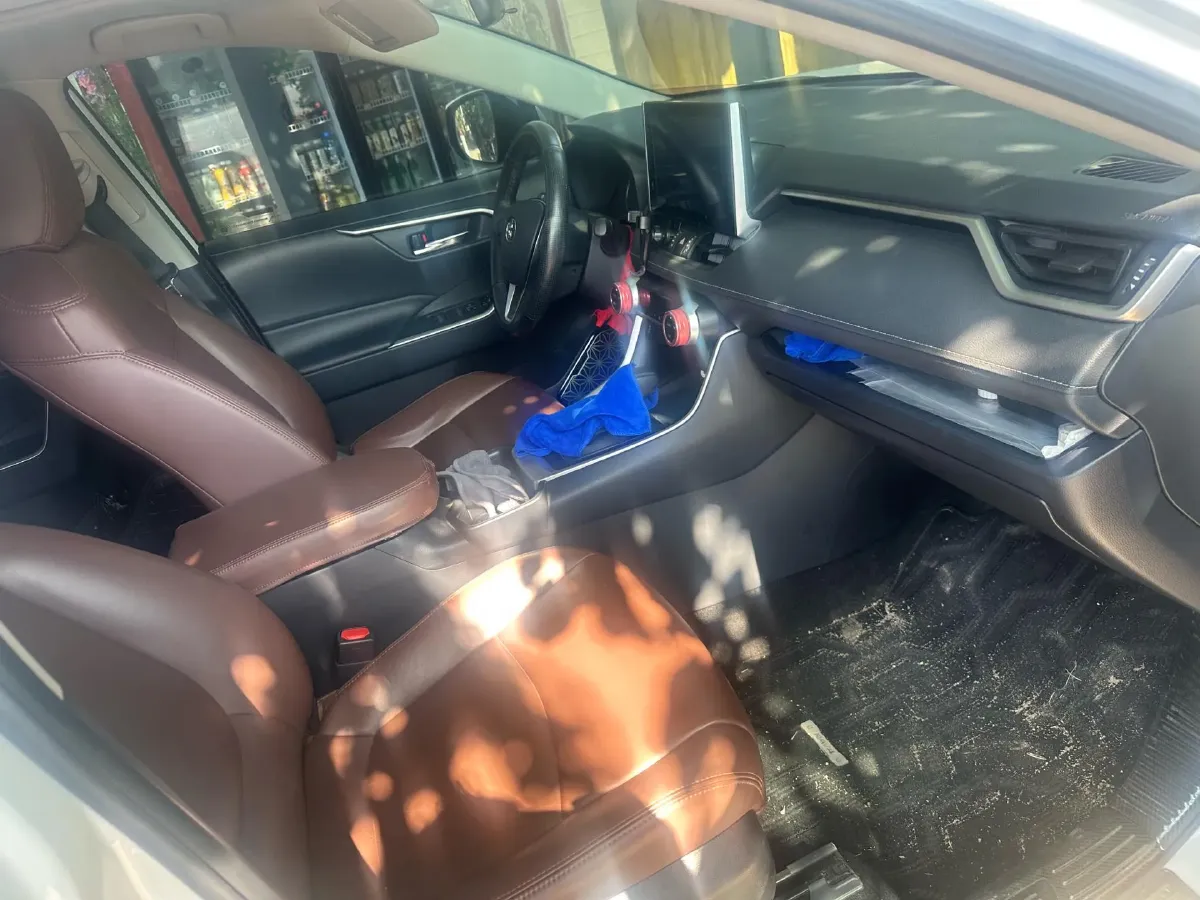 2021 Toyota RAV4 2.5L 178HP L4 E-CVT Hybrid,autocango,china used car exporter,china ev exporter,chinese used car exporter,chinese used ev exporter