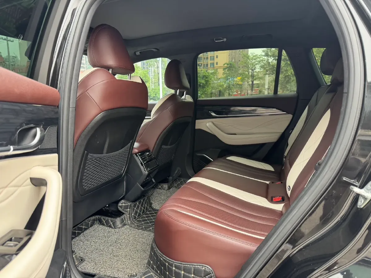 2021 Geely Monjaro 2.0T 218HP L4 7DCT,autocango,china used car exporter,china ev exporter,chinese used car exporter,chinese used ev exporter