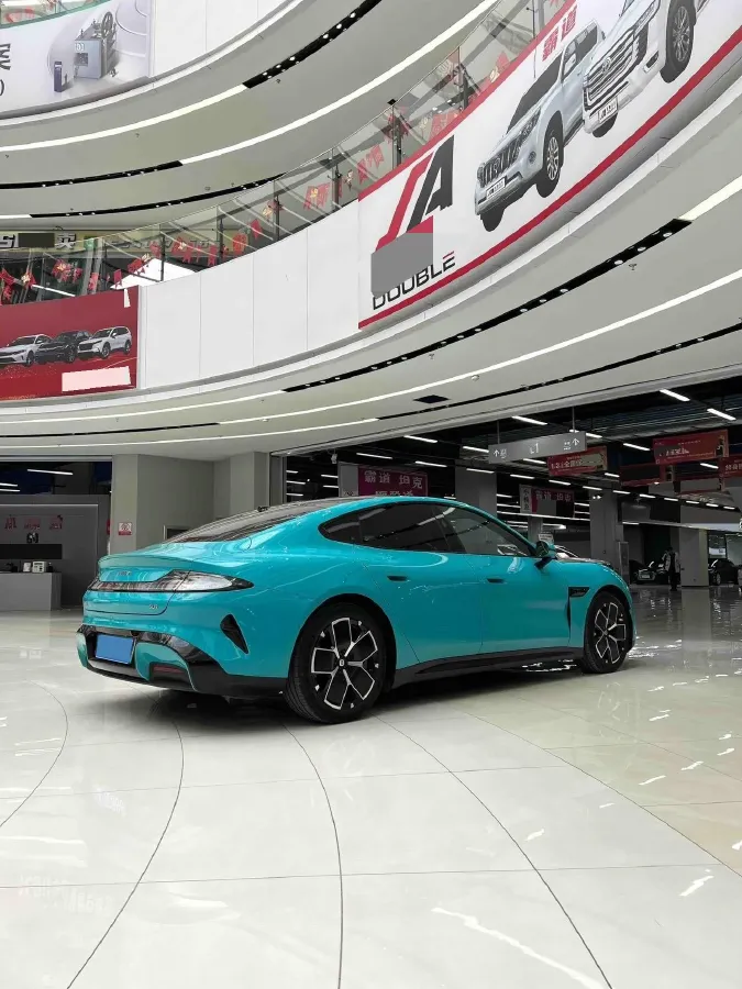 2024 MI SU7 BEV 73.6KWH,autocango,china used car exporter,china ev exporter,chinese used car exporter,chinese used ev exporter