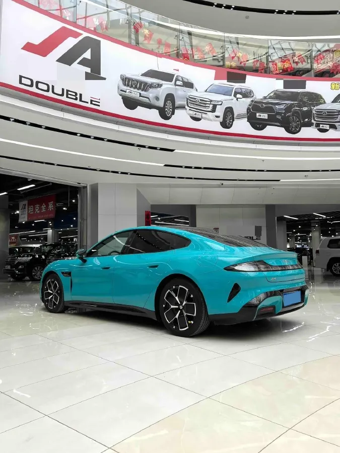 2024 MI SU7 BEV 73.6KWH,autocango,china used car exporter,china ev exporter,chinese used car exporter,chinese used ev exporter