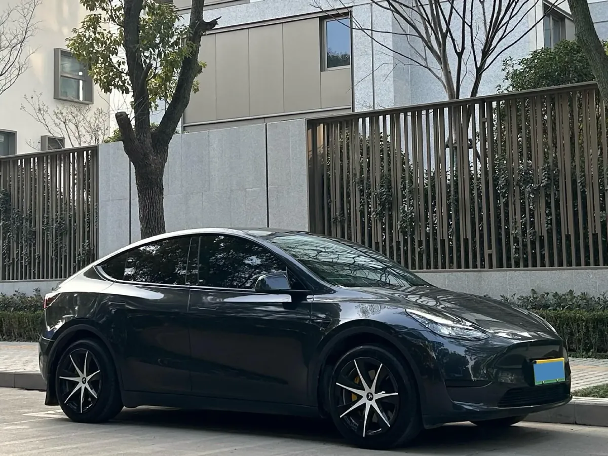 2022 Tesla Model Y BEV 60KWH,autocango,china used car exporter,china ev exporter,chinese used car exporter,chinese used ev exporter