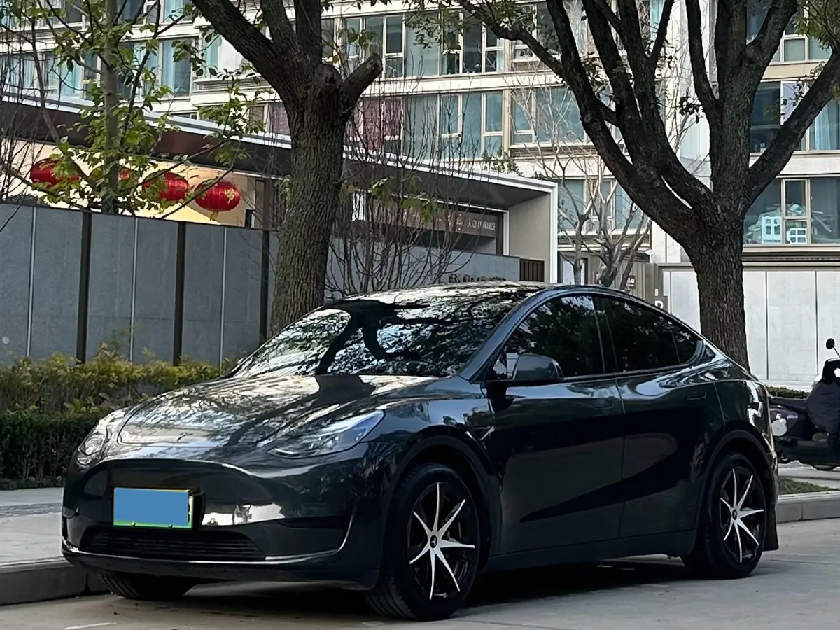 2022 Tesla Model Y BEV 60KWH,autocango,china used car exporter,china ev exporter,chinese used car exporter,chinese used ev exporter