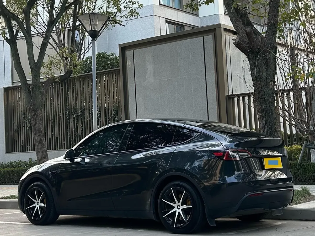 2022 Tesla Model Y BEV 60KWH,autocango,china used car exporter,china ev exporter,chinese used car exporter,chinese used ev exporter