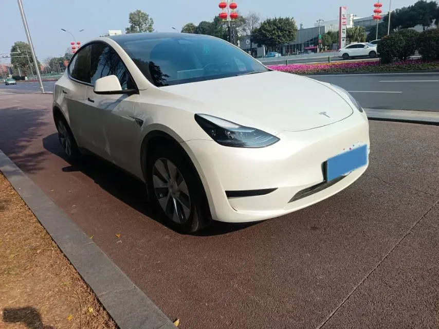 2022 Tesla Model Y BEV 60KWH,autocango,china used car exporter,china ev exporter,chinese used car exporter,chinese used ev exporter