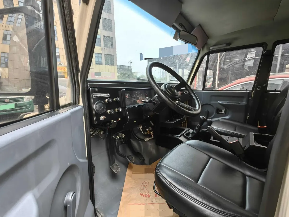 2019 BAW 212 1.5T 136HP L4 5MT,autocango,china used car exporter,china ev exporter,chinese used car exporter,chinese used ev exporter