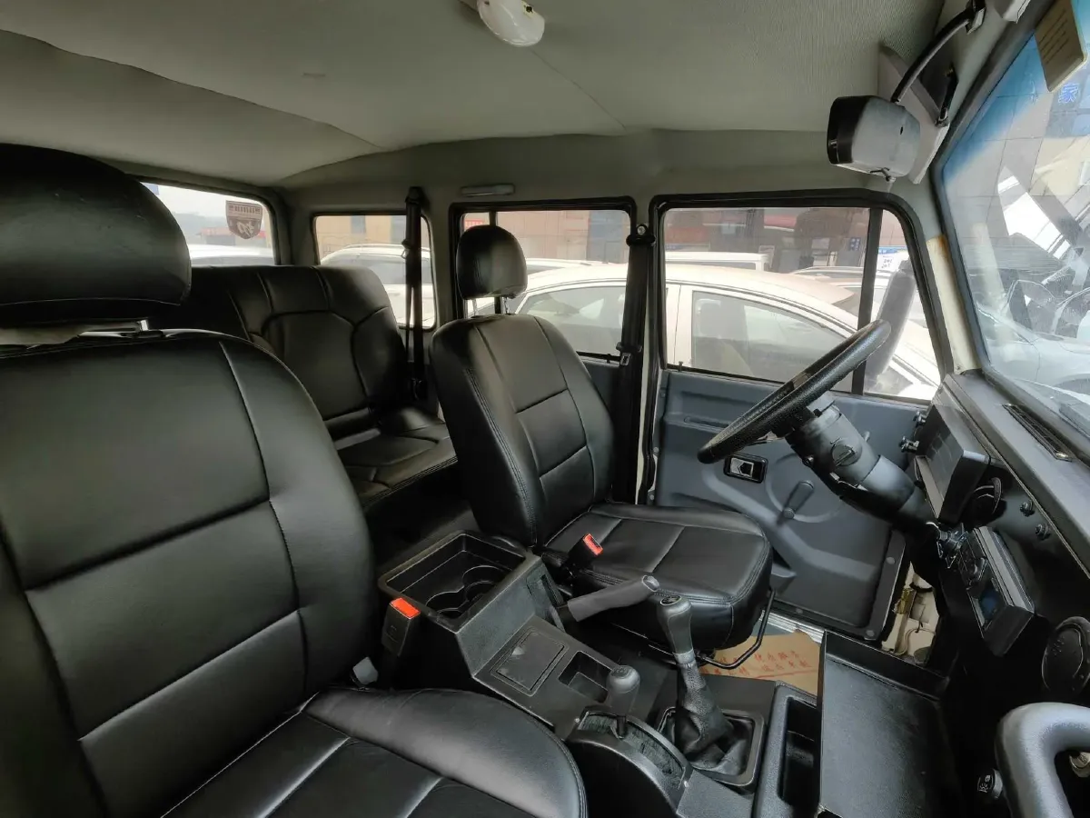 2019 BAW 212 1.5T 136HP L4 5MT,autocango,china used car exporter,china ev exporter,chinese used car exporter,chinese used ev exporter