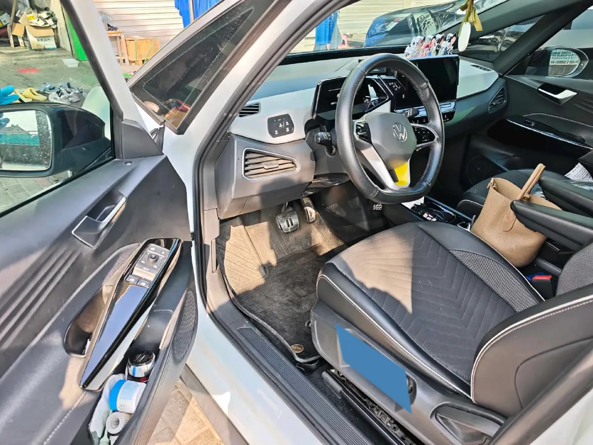 2023 Volkswagen ID.3 BEV 52.8KWH,autocango,china used car exporter,china ev exporter,chinese used car exporter,chinese used ev exporter