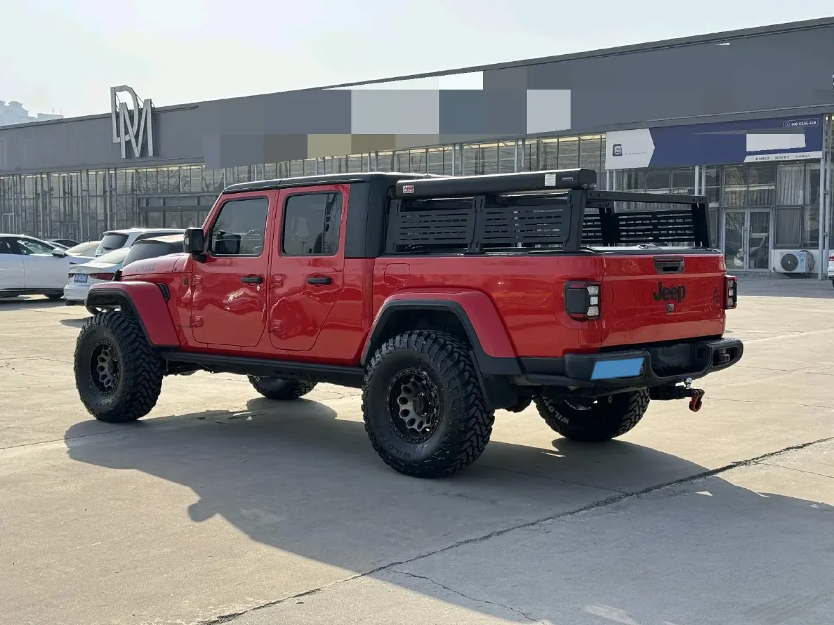 2022 Jeep Gladiator 3.6L 284HP V6 8AT,autocango,china used car exporter,china ev exporter,chinese used car exporter,chinese used ev exporter
