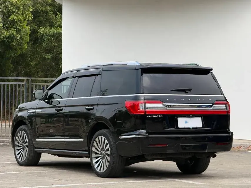 2020 Lincoln Navigator 3.5T 388HP V6 10AT,autocango,china used car exporter,china ev exporter,chinese used car exporter,chinese used ev exporter