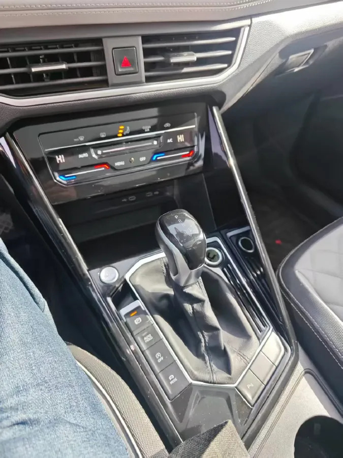 2023 Volkswagen Tayron 2.0T 186HP L4 7DCT,autocango,china used car exporter,china ev exporter,chinese used car exporter,chinese used ev exporter