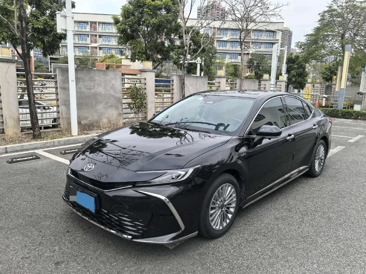 2024 Toyota Camry 2.0L 152HP L4 E-CVT Hybrid,autocango,china used car exporter,china ev exporter,chinese used car exporter,chinese used ev exporter