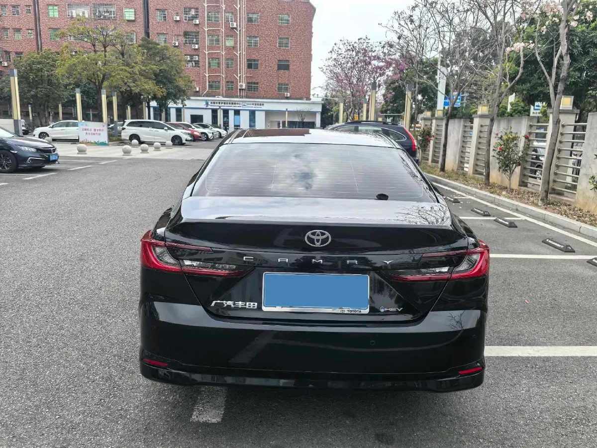 2024 Toyota Camry 2.0L 152HP L4 E-CVT Hybrid,autocango,china used car exporter,china ev exporter,chinese used car exporter,chinese used ev exporter