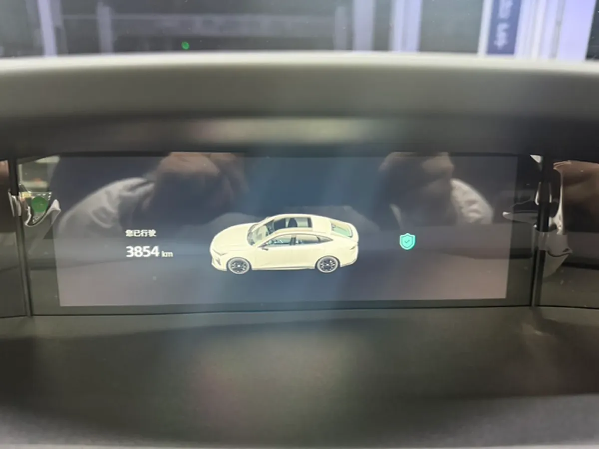 2025 ChangAn UNI-V 1.5T 192HP L4 7DCT,autocango,china used car exporter,china ev exporter,chinese used car exporter,chinese used ev exporter