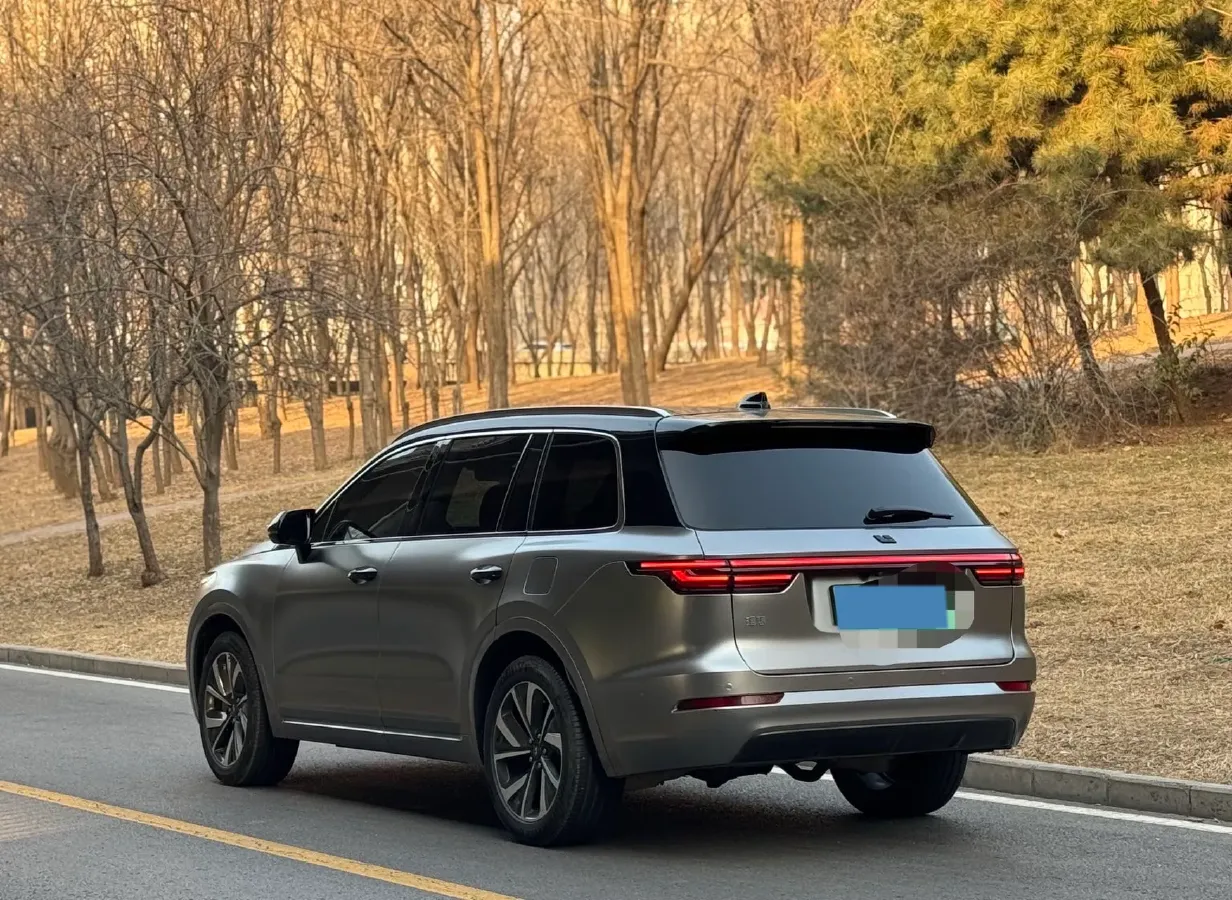 2021 Li ONE Range Extended 131HP REEV 40.5KWH,autocango,china used car exporter,china ev exporter,chinese used car exporter,chinese used ev exporter